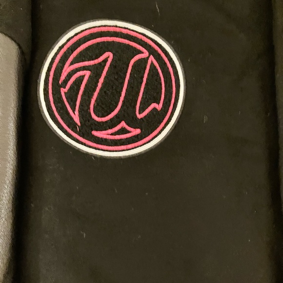 VERY RARE ๐ SUPER BOWL XLVIII USHER ๐ HALFTIME LETTERMAN'S JACKET + BAG - Picture 9 of 15